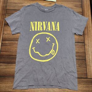 Nirvana Graphic Gray T-Shirt Md